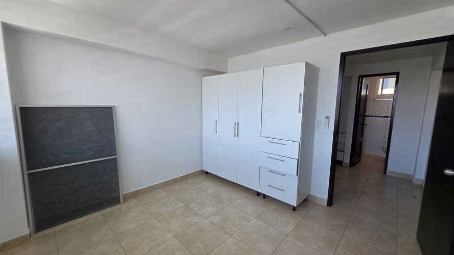 Alquiler de Apartamento Via España Carrasquilla - Imagen 10
