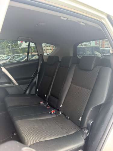 TOYOTA RAV4 2017 - Imagen 8