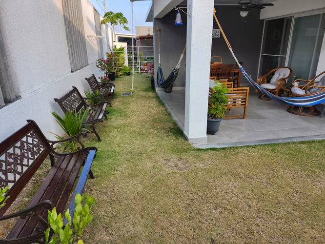 HERMOSA CASA EN PUNTA BARCO VIEJO - TOTALMENTE EQUIPADA - Imagen 2