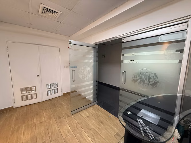 Alquiler Oficina en Torre Banesco, Marbella - Imagen 5