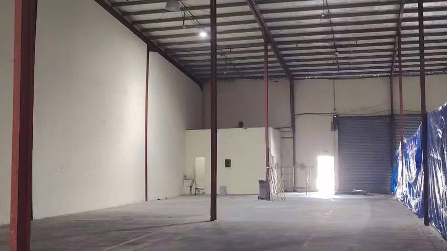 Alquiler de Bodega cerca de Costa del Este  - Imagen 3