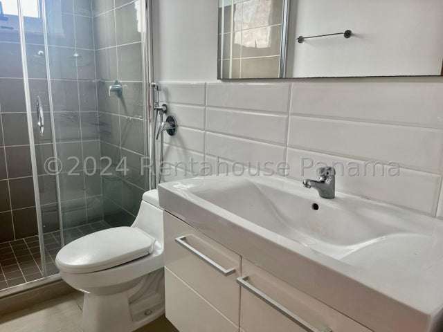 ALQUILO ESPACIOSO APARTAMENTO EN EL CENTRO DE LA CIUDAD EL CARMEN 27CDY2579 - Imagen 7