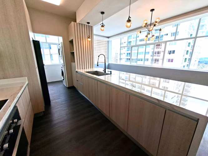 272662. Se alquila impecable apartamento de 161m, 3 recámaras, 2.5 baños, CBE - Imagen 3