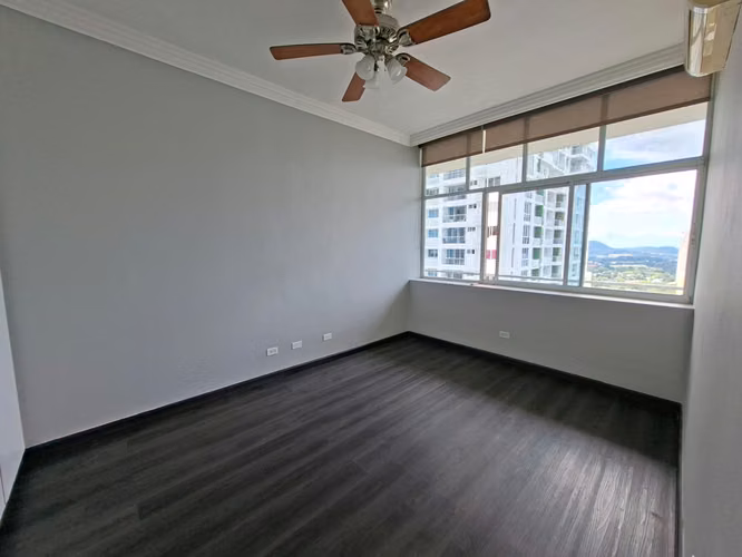 272662. Se alquila impecable apartamento de 161m, 3 recámaras, 2.5 baños, CBE - Imagen 13