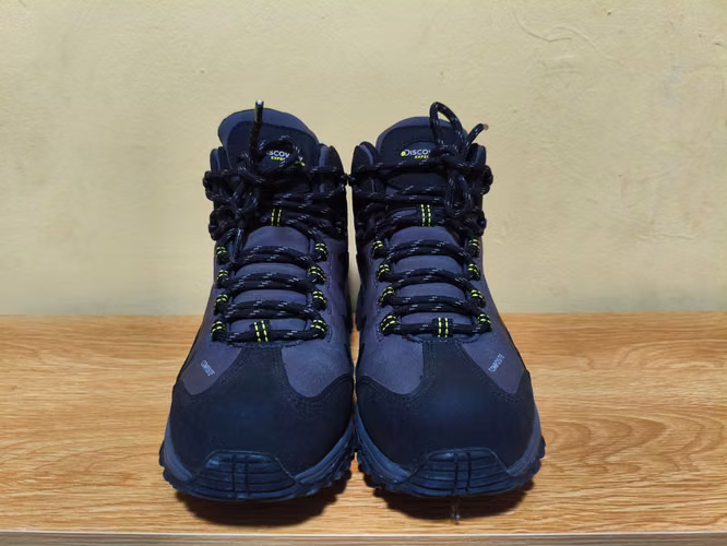 Botas de seguridad marca DISCOVERY 