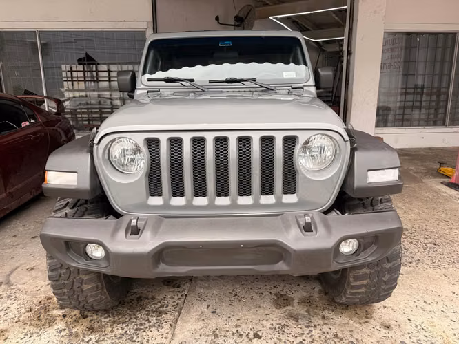 SE VENDE JEEP WRANGLER UNLIMITED 4X4 DEL 2018