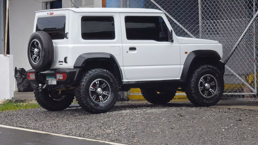 Suzuki Jimny 