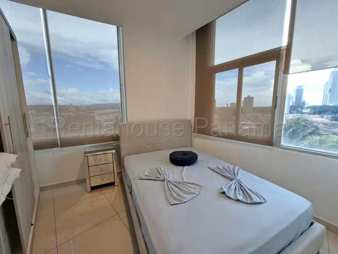 Se Alquila Apartamento en Costa del Este GC27-2567 - Imagen 4