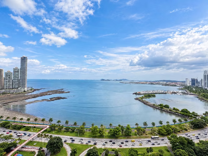 Apartamento en alquiler en YOO Panamá | Vista al mar | Avenida Balboa - Imagen 5