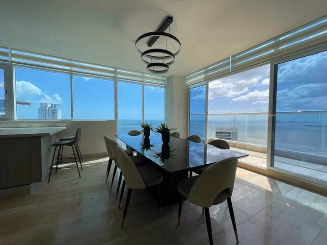 Se alquila apartamento duplex en Costa del Este - GBM - Imagen 5