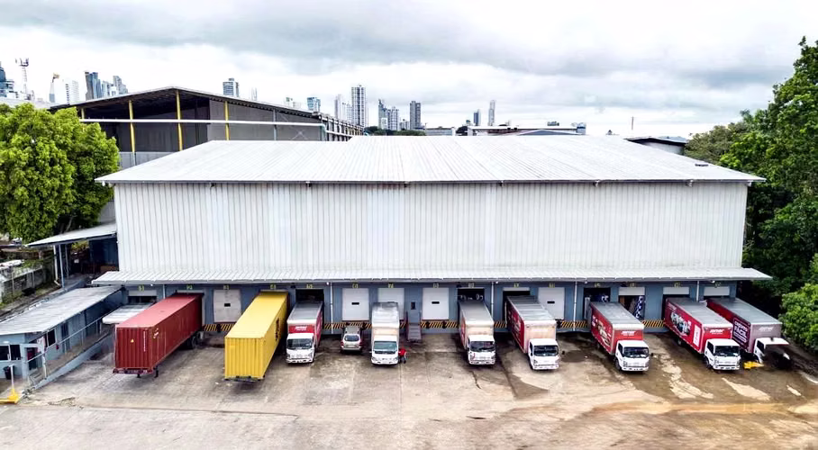 La Loceria  GALERA INDUSTRIAL con 7,270 M² de terreno