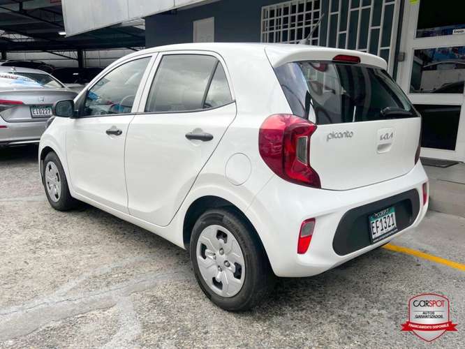 Kia Picanto 2024 Automática EF1321