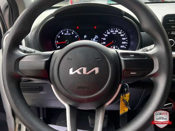 Kia Picanto 2024 Automática EF1321