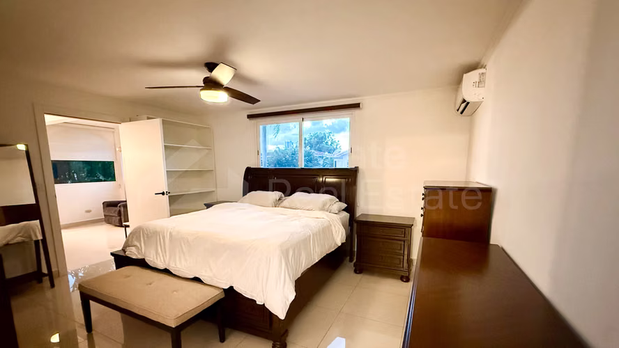 Venta de casa en Costa Bella Costa del Este