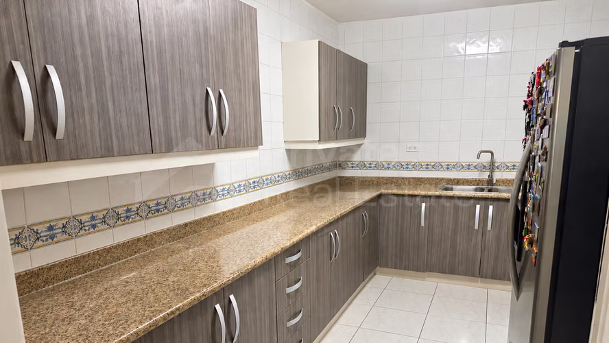 Venta de Apartamento en Ph Brisas de Obarrio - Imagen 5