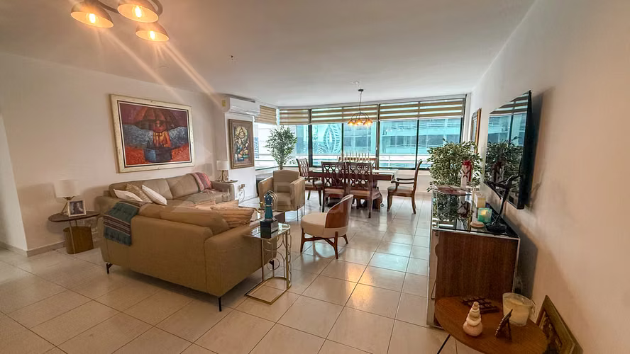 Venta de Apartamento en Ph Brisas de Obarrio - Imagen 2