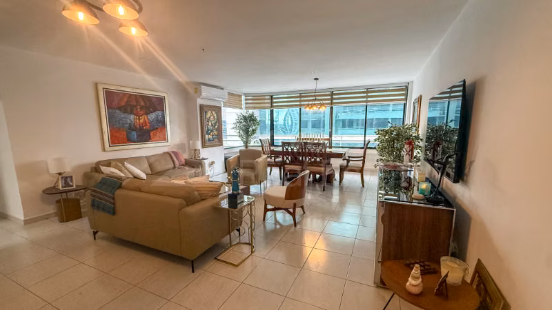 Sale of Apartment in Ph Brisas de Ocarrio