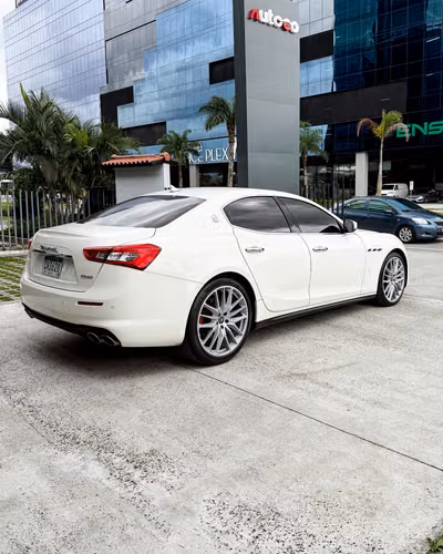 Maserati Ghibli 2018 - Imagen 4