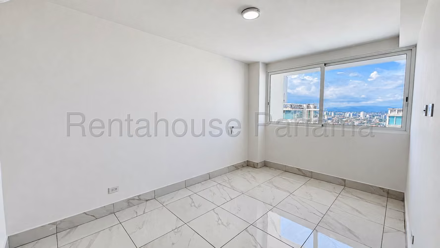Alquiler de Apartamento con Línea blanca en Edison Park Ph Pacific Park EC