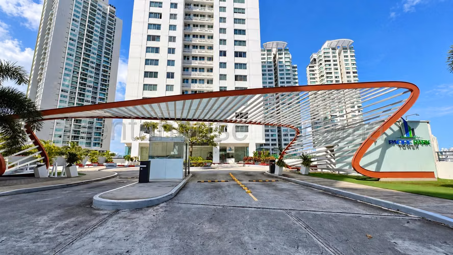 Alquiler de Apartamento con Línea blanca en Edison Park Ph Pacific Park EC