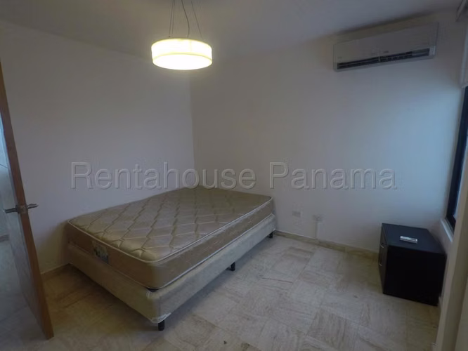 Alquiler de Apartamento con Línea blanca en Dos Mares Ph Pacific Hills EC