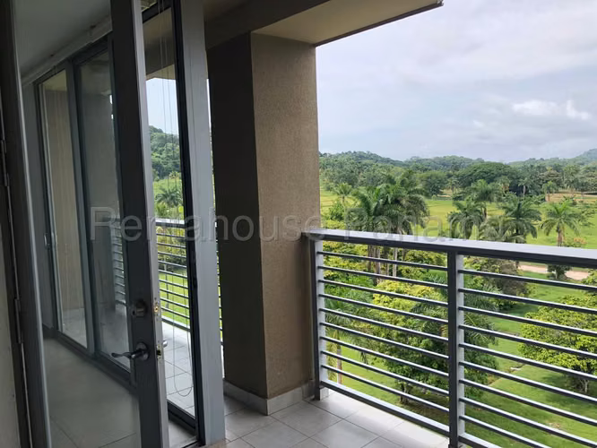 Alquiler de Apartamento con Línea blanca en Panama Pacifico Ph Mosaic EC