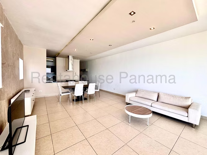 Alquiler de Apartamento Amoblado en Avenida Balboa Ph Rivage EC