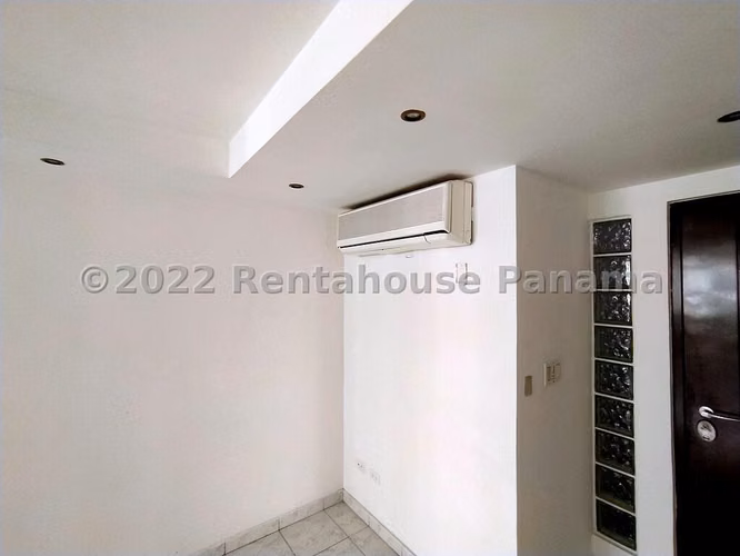 Venta de Apartamento en Obarrio Ph Torre Cosmos Solo Cliente Directo MC - Imagen 5