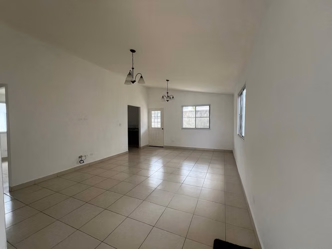 Alquilo casa en playa dorada - Imagen 3