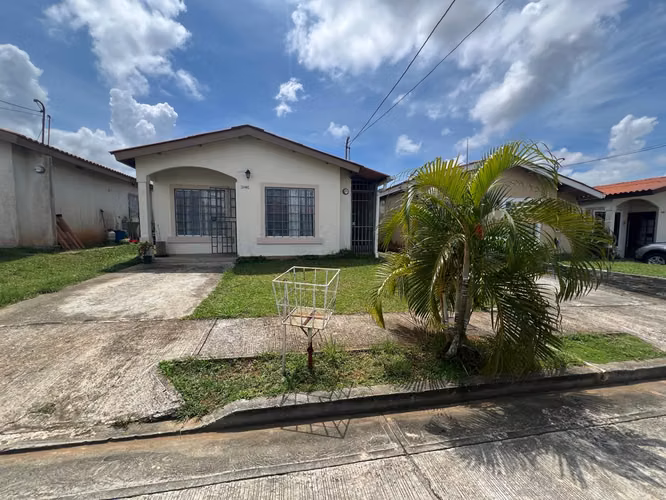 Alquilo casa en Montelimar - Imagen 9