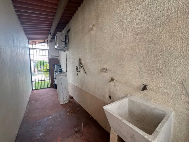Alquilo casa en Montelimar - Imagen 6