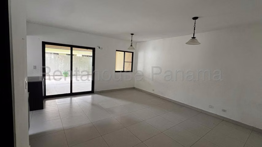 Hermosa Casa en VENTA 27PPM2624