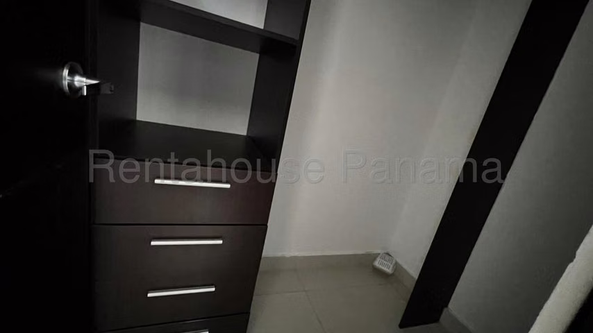 Hermosa Casa en VENTA 27PPM2624
