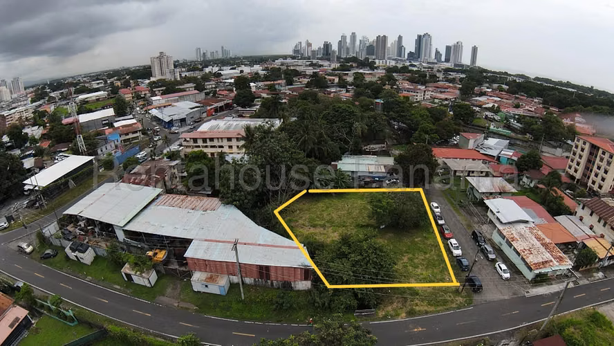 Venta de Terreno en Parque Lefevre | Solo Cliente Directo LFC