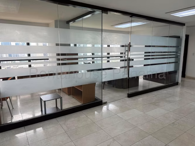 Venta de Oficina en Avenida Balboa | Solo Cliente Directo LFC
