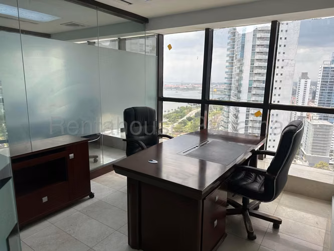 Venta de Oficina en Avenida Balboa | Solo Cliente Directo LFC