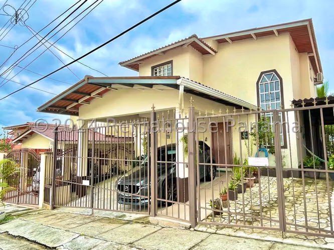 Venta de Casa en Villa Zaita Praderas del rocío AP2