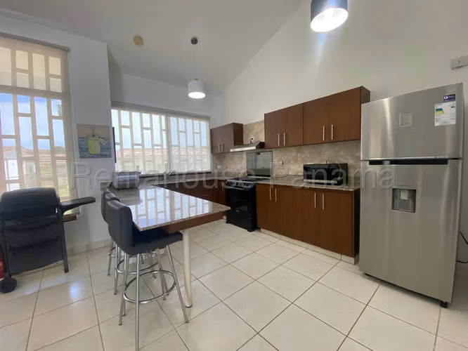 Venta Casa Amoblada San Carlos - YD