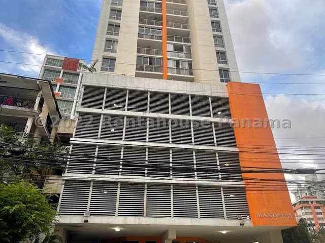 SALE OF APARTMENT IN THE CRAB