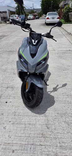 VENDO MOTO SCOOTER ALPHA R9 - Imagen 5