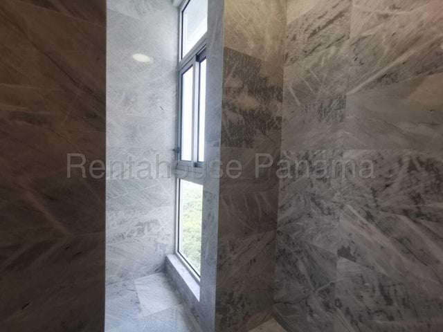 Apartamento en Alquiler en Santa Maria  JG