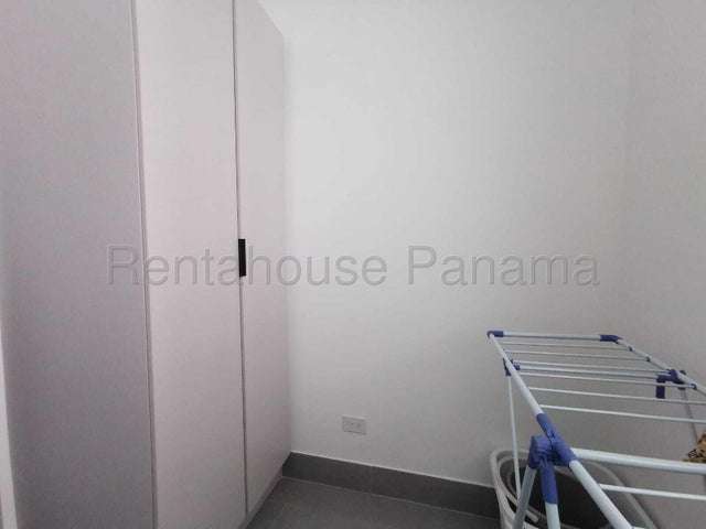 Apartamento en Alquiler en Santa Maria  JG