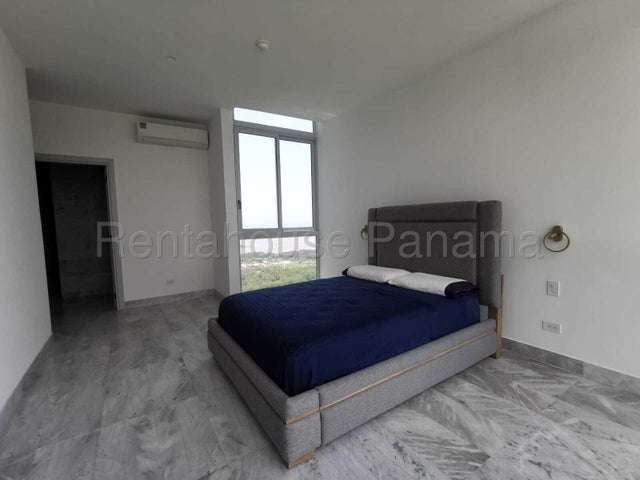 Apartamento en Alquiler en Santa Maria  JG