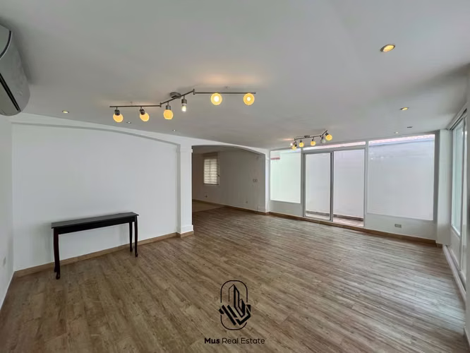 Venta de Casa Familiar en Villa Zaita - JM