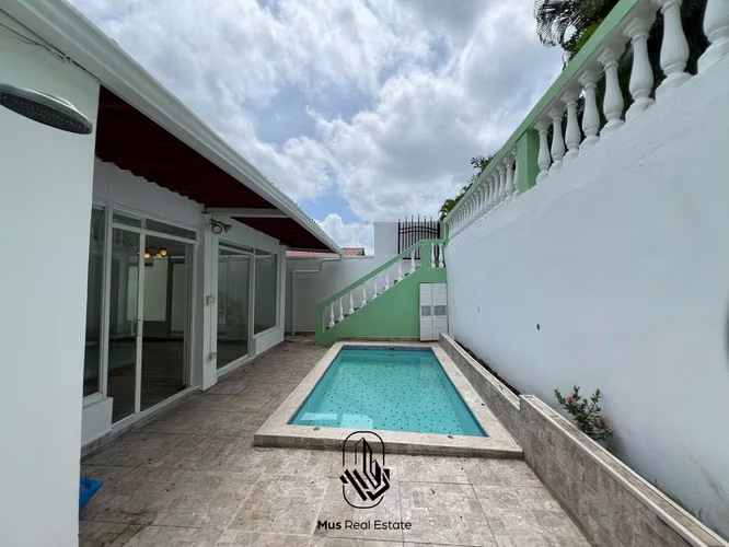 Venta de Casa Familiar en Villa Zaita - JM