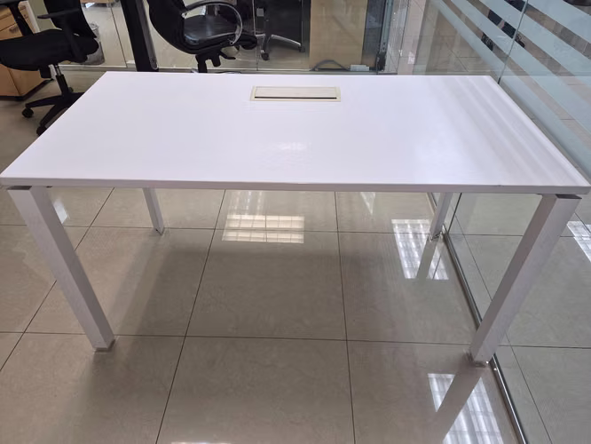 Escritorio Blanco Oficina / Estación De Trabajo 170x70 marca Fursys