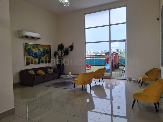 Venta de Apartamento en Parque Lefevre ABS