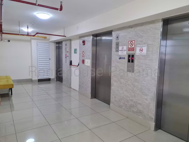 Venta de Apartamento en Parque Lefevre ABS