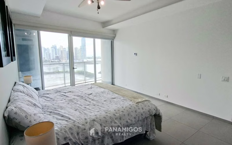 Apartamento con vista al mar en venta en PH Yacht Club - Imagen 12