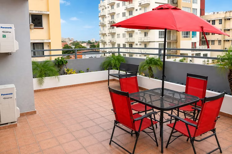 Apartamento en Parque Lefevre I Con terraza y excelente ubicacion - Imagen 2